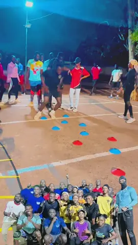 suffering has become a passion that we are fans of. Rejoingnez nous pour être en forme physiquement et mentalement 👊🏽🔥🏋️‍♀️#challenges #TikTokLIVE #debloquemesvue🥲🙏🏽 #pourtoi #gymmotivation🏋️‍♀️ #fyp #fithabib #viralvideos #squat @AZIZ LE CHOCO @CAPI FIT HABIB @B2ZO GYM🔥 @Gym Mass Bachirou 🏋️‍♀️ 🤟 @Wande💙🦋 @fithabibnoss0 