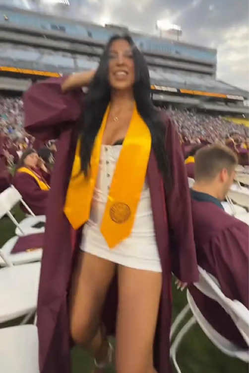 Graduation turned into a dance-off real quick #senior #classof25 #graduation #fyp #madisonprep #madisonprepgraduation