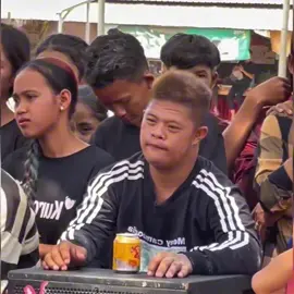 បេីមិនស្រលាញ់ផងចូលមកក្នុងជីវិត្តmeរកប្រកាច់អី🙄❤️‍🩹