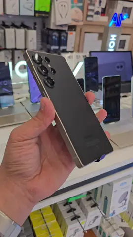 S25 ULTRA 512 السعر 1450 عراقي خدمات مركز الصرخه: • تقسيط متاح عبر كي كارد (الرافدين فقط) • توصيل سريع داخل مدينه الرمادي 📍 الرمادي–شارع السينما–مقابل شركه الساحل 📞 المبيعات: 07800595680 📞 الصيانة:  07715020002