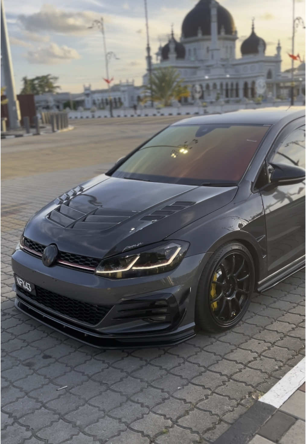 🥰
