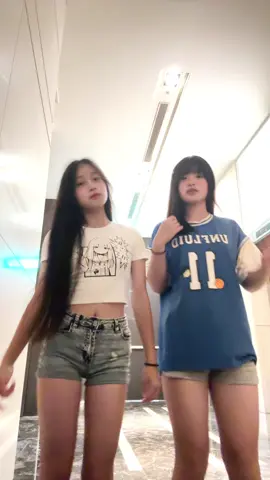 我快笑死 這女人很瘋我喜歡#國三 #哀居在主頁 #fyp #板橋 