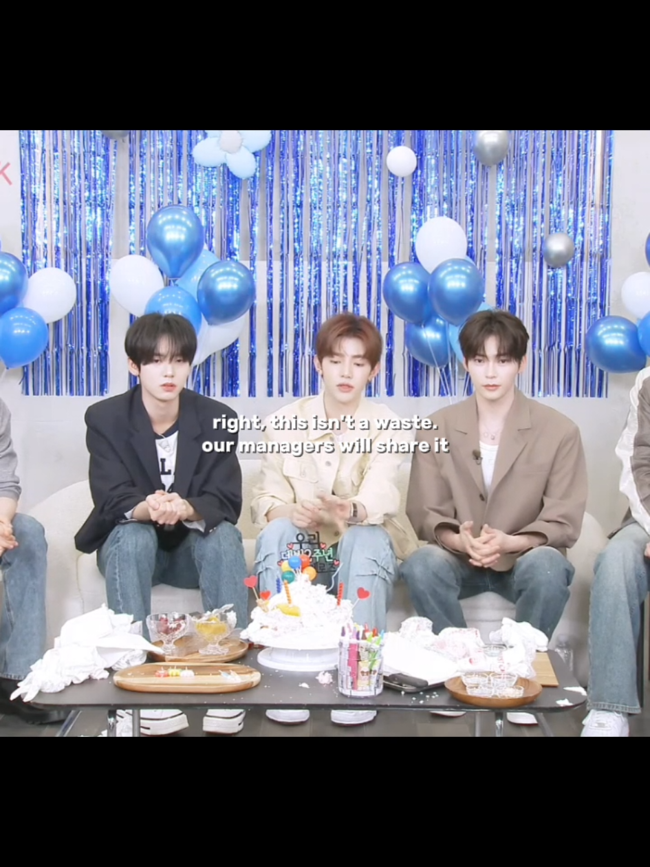 not them exposing their own managers 😭😭 #zb1 #zerobaseone #kpop #fyp 