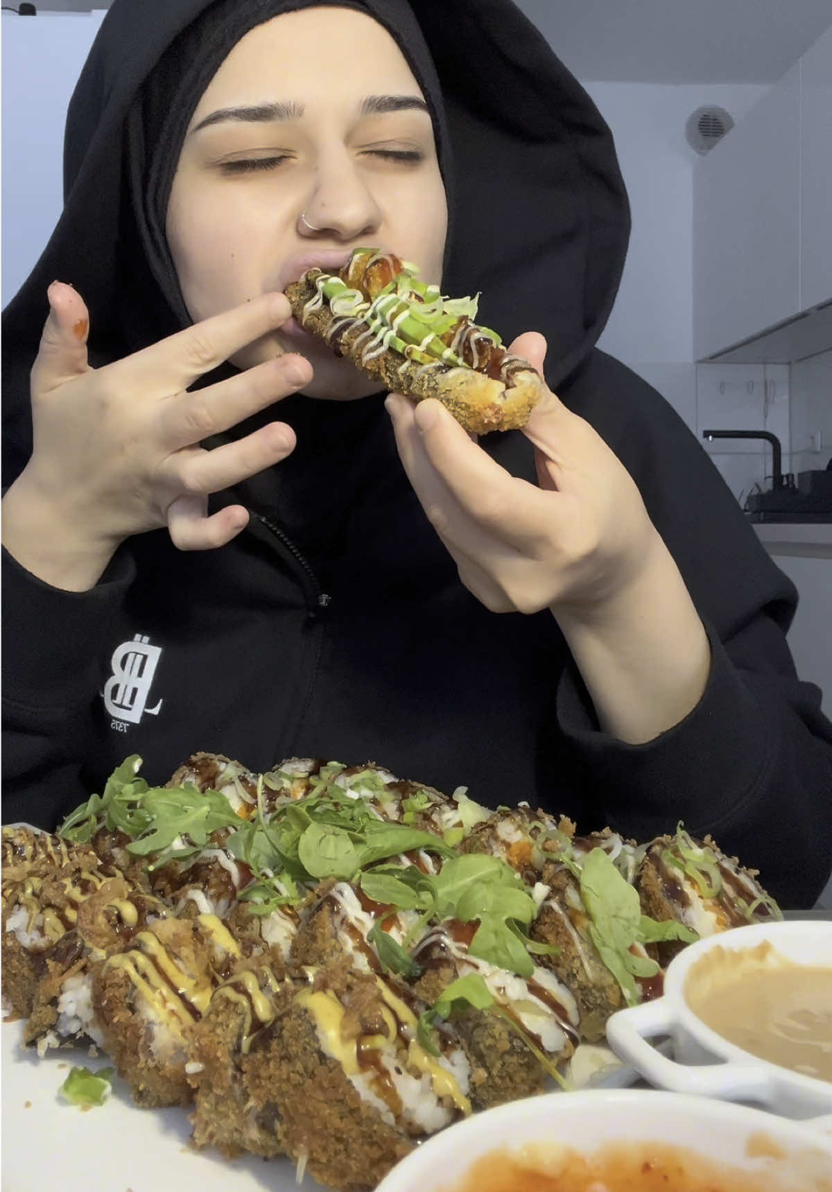 Frittiert👉🏻@lanakocht  Sushireis👉🏻@lanakocht  #sushi #sushidog #mukbangvideo #food #FoodLover #lanatomakin 