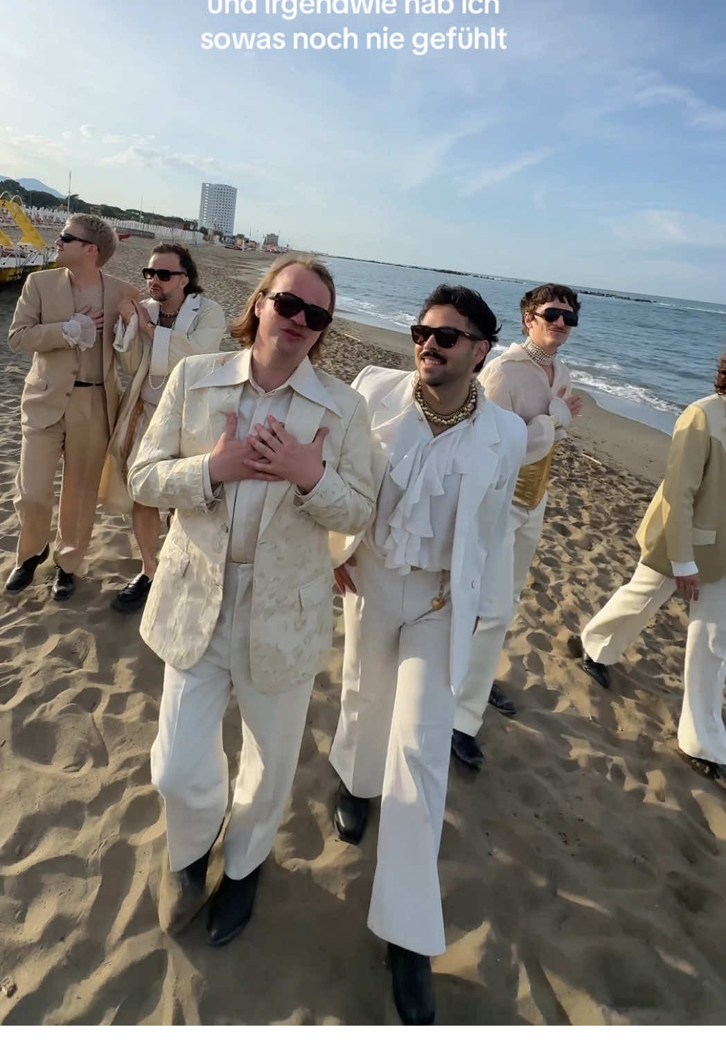 Wer hört den Song auch noch 2 Wochen nach Veröffentlichung? 👀🇮🇹 #SongOfTheSummer