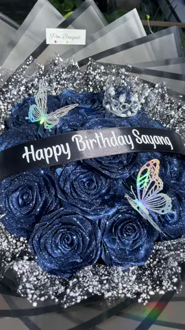 15 tangkai navy Birthday edition 🫶 📩Dm for more information  #rosesatinbouquet #buketpitasatin #buketpitasatingianyar #buketmurahbali ##buketwisuda #fyp #satinrosebouquet #eternalroses 