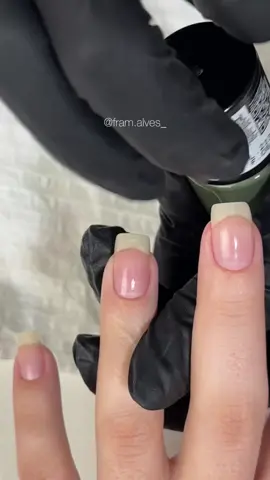 Esmalte: “Vestido clássico” (Anita) #unhas #esmalte #nails #asmr #fyp #top 