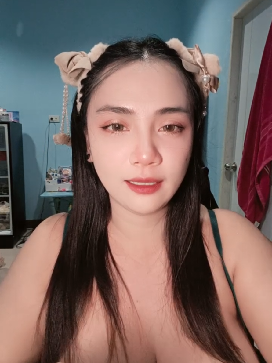 ใครด่ากูจะเอายางกีดแตดแม่ง55  #เทรนด์วันนี้tiktok #คลิปตลก #น้ำผึ้งที่นมโตๆอะ 