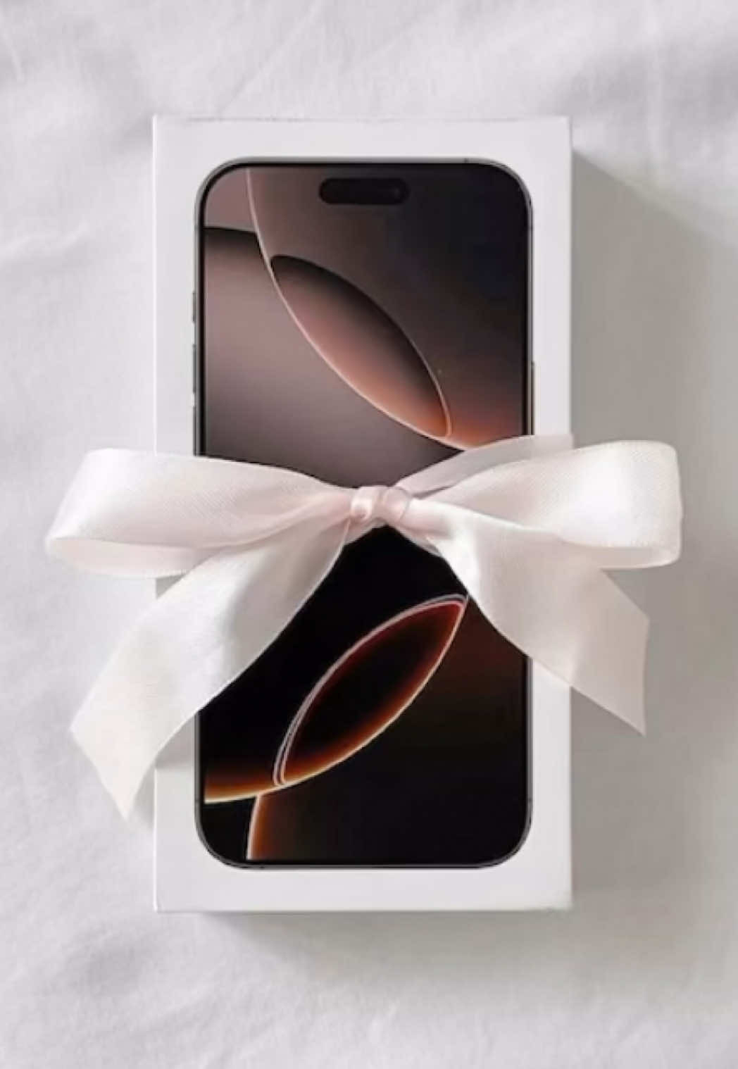 I see it I like it I want it I got it 🤎🤩 #Iphone16pro #Desserttitanium #iphoneunboxing #apple #iphone 