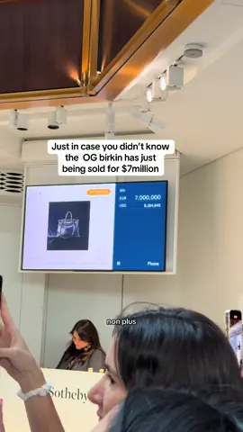The OG Jane Birkin bag has just been sold for $7million! #birkinbag #birkin #janebirkin 