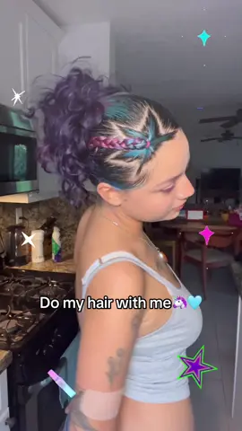 Replying to @ᴡᴇɪʟɪꜱʜꜱᴀᴛᴜʀɴ another hair tutorial 🤭🤭 #curlygirl #curls #slickback #slickbackhair #slickbacktutorial #hairtutorial #curlyhairroutine #bluehair #purplehair #pinkhair 