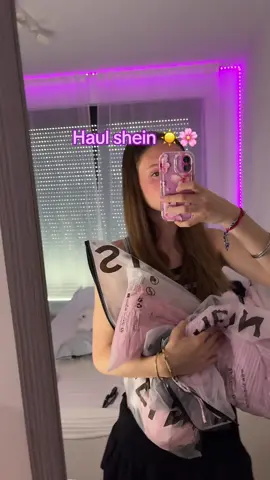 Haul shein mes girls 🩷 faite moi percer je vous en supplie @SHEIN France #Haul#shein#TikTokFashion#fyp#girls#10k  