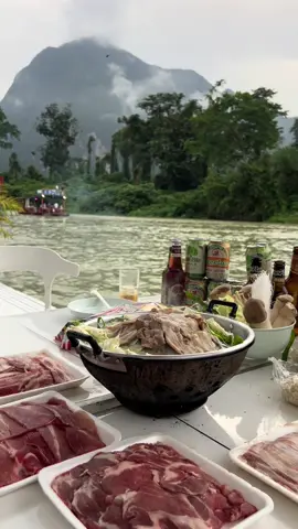 บรรยากาศที่ฉันตามหา และรอคอย #หมูกระทะ #ความสุขของฉัน #เที่ยวธรรมชาติ #เมืองเฟือง🇱🇦 #พักผ่อนวันหยุด #พักสมอง #ท่องเที่ยว #เที่ยวลาว🇱🇦 #ลาว #เที่ยวต่างประเทศ 