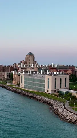 Almost forgot that this is the whole point 😊🐺 #loyola #chicago #ItsBlersday