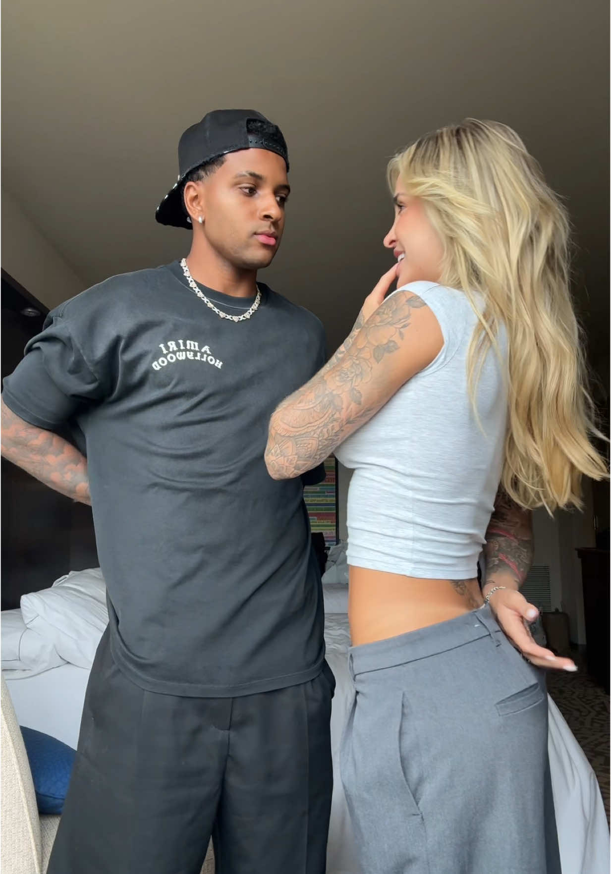 🤨