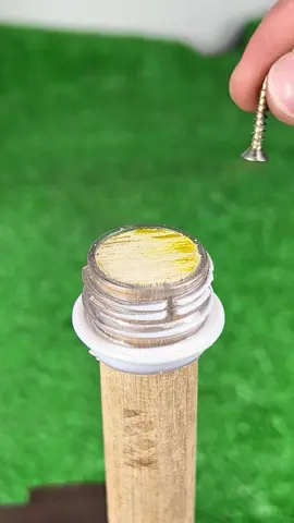 Uma técnica incrível com cabo de vassoura 🧹 e garrafa pet 💡👏 #diy #tips #ideias #solucoes #dicas