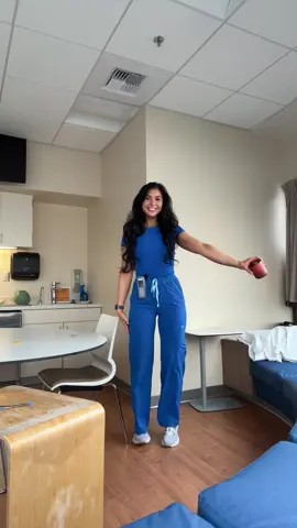 I love swooshy ankle pants more than anything truly @wearfigs really changed the game with the Isabels!!!!  #registerednurse #figs #wearfigs #isabelpant #ccrn #cvicunurse #fyp #rn #hospital #OOTD #scrubs #med #medicine #nursetok #med #outfit #nurse #icu #nurseootd 