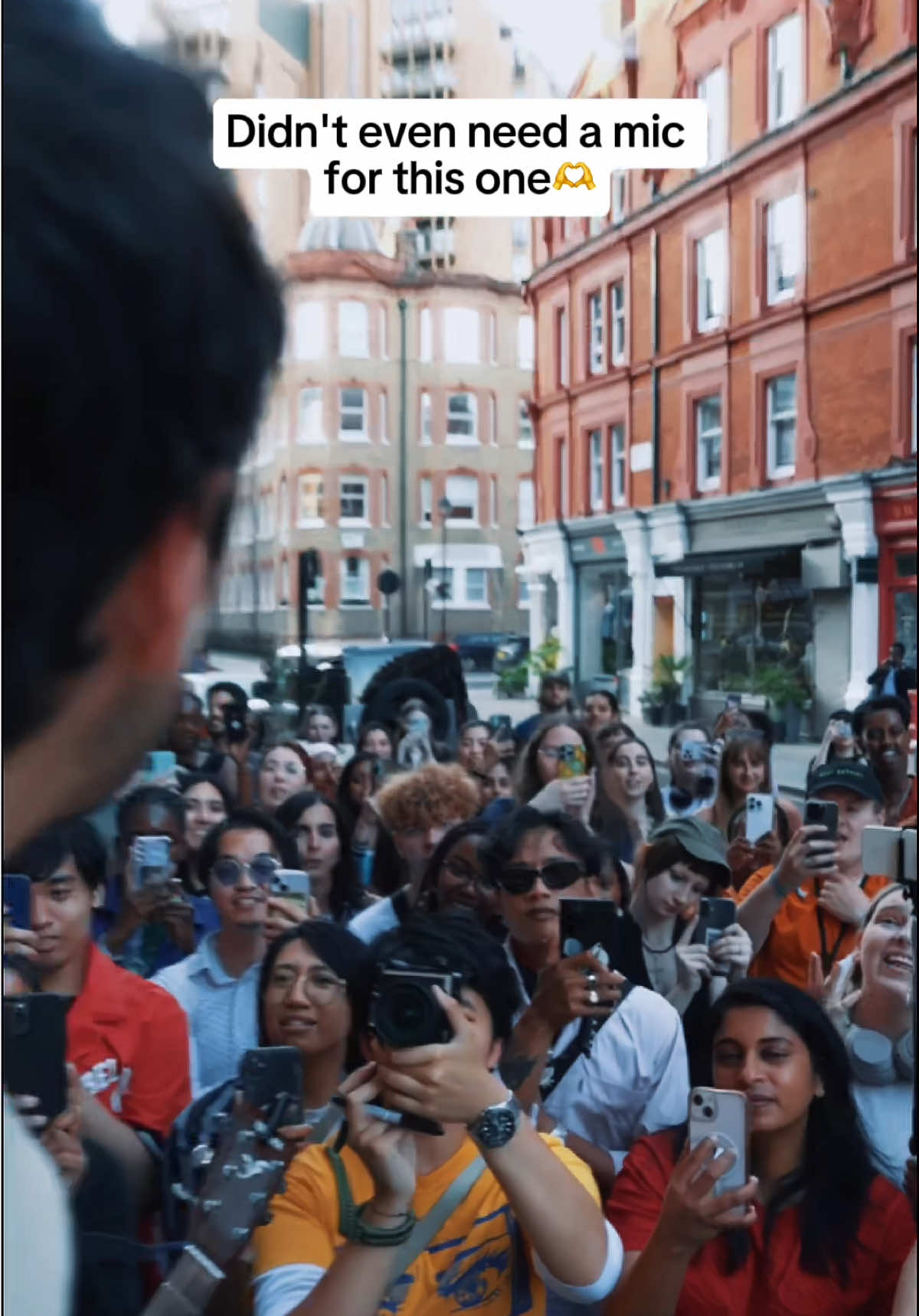 So much love to you London. Doing a pop up in the US next week… click the link in my bio to sign up for notifications with all the details 👀#lightsdownlow #maxschneider 