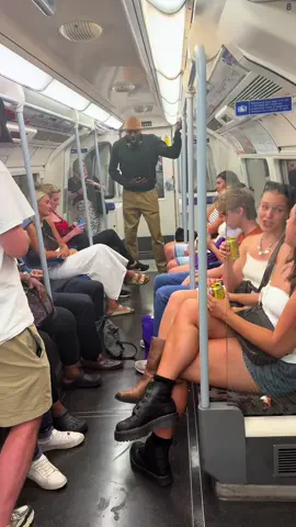 How to get a seat in London underground 😂😅🤝