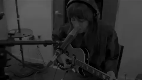 keipupu... #inagoodway #fayewebster #tipografia #tradução #letra 