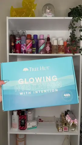 screaming over the new @Tree Hut serums😍🩷 #treehut #treehutcollection #prunboxing #prhaul #SelfCare #selfcaretok #selfcareproducts #selfcaretips #newproduct #newproductalert #newproducts #hygiene #hygieneproducts #hygienetips #fyp #foryou #explore #explorepage 