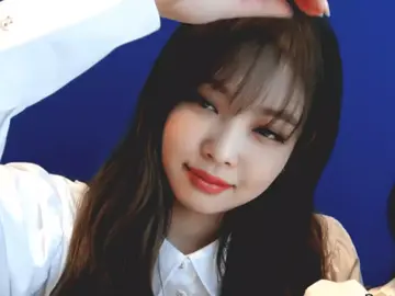 holaaa #jennie #gifedit #blackpink #foryoupage #contenido 