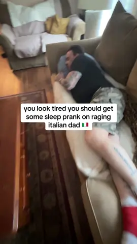 😂😂 he looked tired dude! #foryoupage #foryou #fyp #fypp #fy #viral #rage #funny #raging #italian #dad #fypage #theragingitalian #prank #fake #fakeaudio #fakebody #trending #trend #joke #sleep #tired #angry #mad #pops #clips 