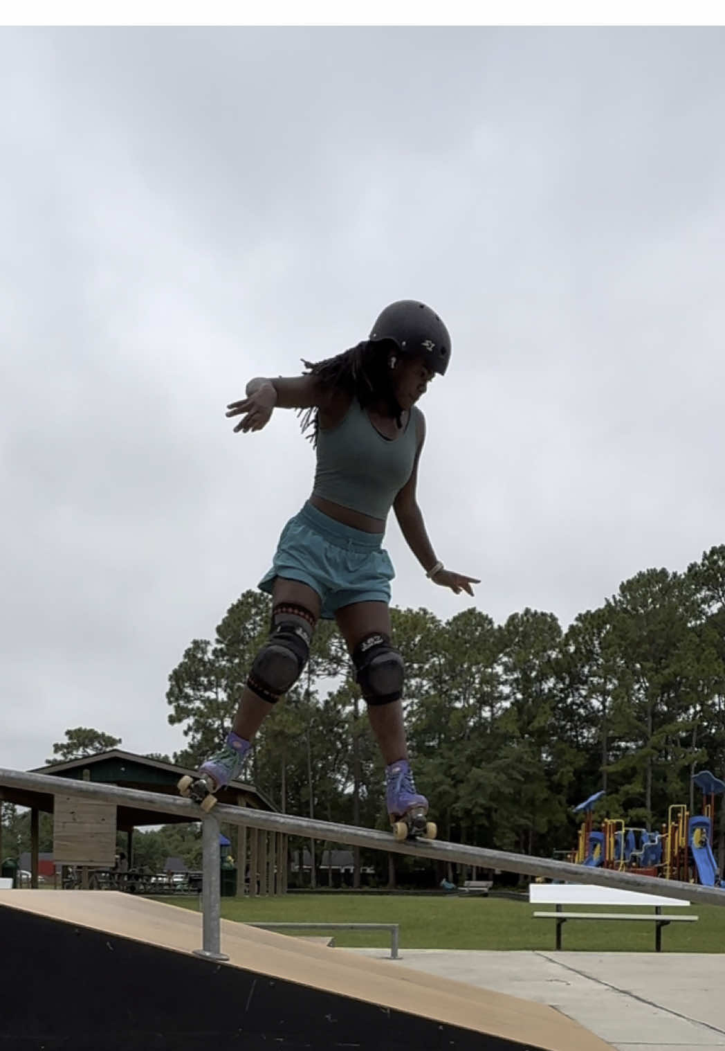 I finally got out of my head and did a bump to rail slide! I usually grind rails because I feel like I can see, get on top of, and stay on top of the rail better but today was about getting uncomfortable 😅 #rollerskating #hobby #blackgirltiktok #quads #360 #rail #skate 