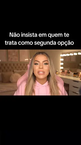 Não insista em quem te trata como segunda opção! #livre #amor #fidelidade #foryou 