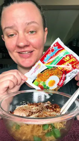 @TashiesYummies #indomie #instantnoodles #miniseries #ramen #friedegg #tastetest #foodreview #food #mukbang #foryou 