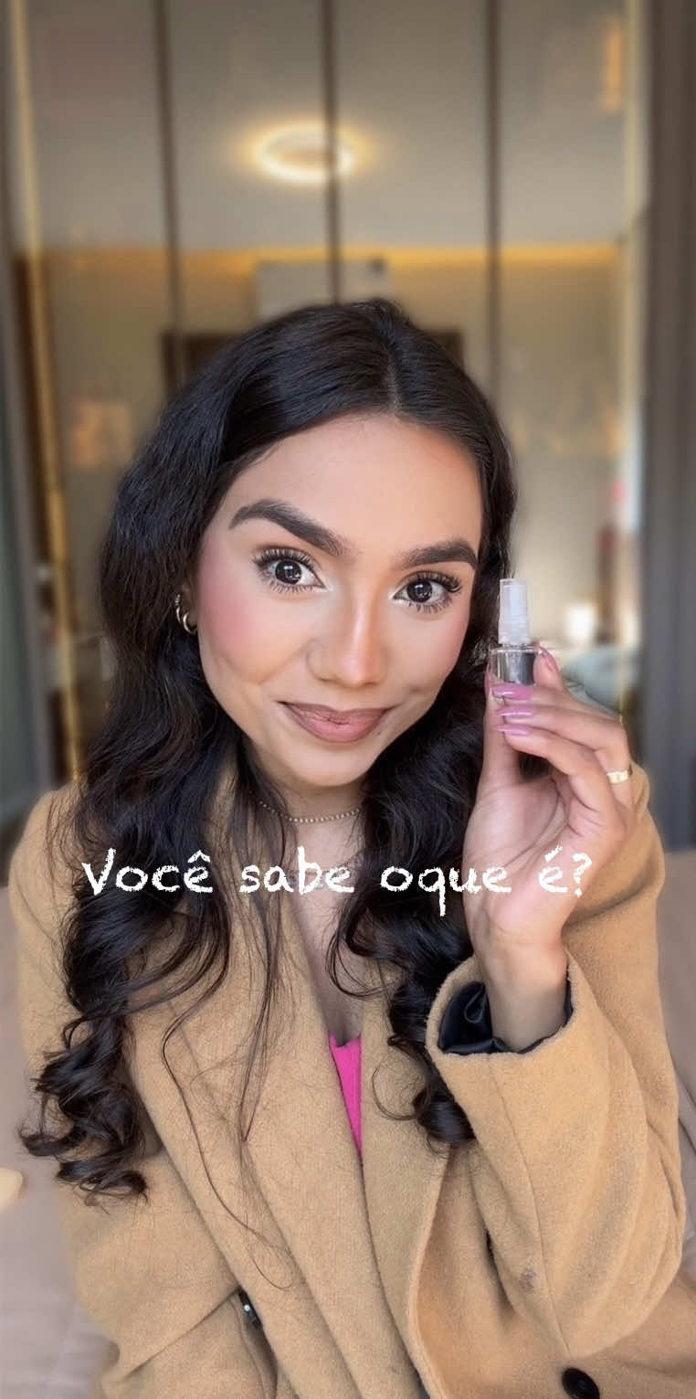 Você sabia que um decante de 5ml rende muuuito? 💦 Eu fiquei chocada com a quantidade! Perfeito pra testar aquele perfume novo antes de investir no frasco grande. Agora me conta aqui nos comentários: qual perfume você gostaria de testar?  🛍️ www.malikaessence.com.br 📲 12 99101-8520 #Decante #Decantedeperfume #MiniPerfume  #DicaDePerfume #TesteiEGostei  #Rendimento #Perfumearabe