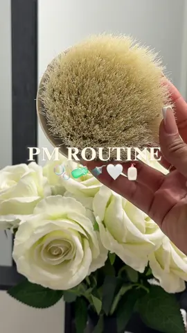A slow night routine after a long day >> 😍😌 My PM routine is my favorite way to wind down.  What’s your go to body or skincare product before bed?  Products used:  @EcoTools dry body brush  @SheaMoisture Shea sugar scrub & body wash  @Monistat feminine cleanser  @Fenty Beauty vanilla dream butta drop  @OSEA Malibu body oil @TOPICALS ingrown serum @Youth To The People super fruit cleanser & dream mask  @Biodance toner @Clarins USA double serum @Eqqualberry plumping serum @dermalogica eye serum @Tatcha US lip mask @Biodance Store US collagen mask 