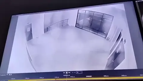 un seguidor de la brigada de fusileros paracaidistas nos envió este video que sucedió en su brigada, ¿que opina? #soldado #infante #GN #marina #ejercito #fuerzasespeciales  #infanteria  #paracaidistas #miedo  #terror  #sobrenatural  #cdmx 
