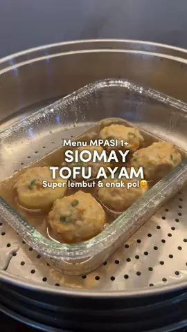 Mpasi siomay tofu ayam Start 12 bulan Credit @fittaniacendikia  Merasa terhibur dengan postingan kami?  Follow terus IG @momandkiddy untuk banyak postingan dan info seputar kehidupan emak emak lainnya. 🙂 @momandkiddy @callysta.richelle Untuk resep mpasi bayi follow juga  @mpasiresepid Untuk tips menjahit follow juga @mesinjahitmakassar #infoanak #kesehatananak #momandkiddy