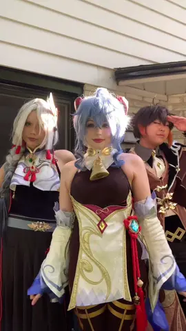 ganyu dancing with friends this time ! shenhe @CAYENNE嘉妍 zhongli @Lian #ganyu #genshin #GenshinImpact #hoyoverse 