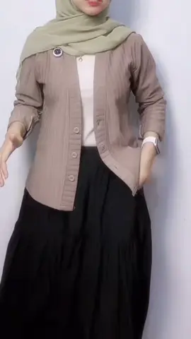 Cardigan Crop Wanita Knit premium outer #cardigan #cardigancrop #outer #fyp #foryou 