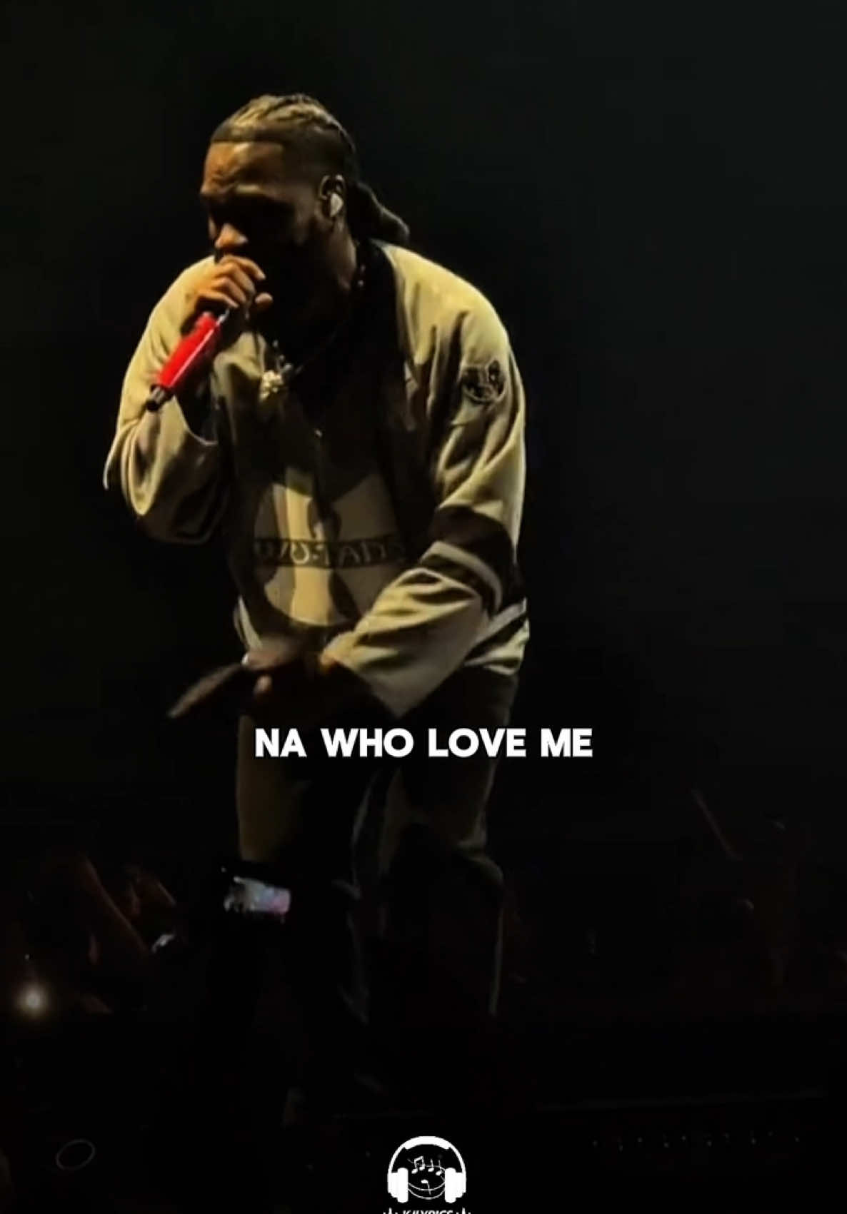 Love - Burnaboy 🎶💥 #Love #burnaboy #liveperformance #trending #lyricsafrica #fypage #lyricsgalore #lyricsvilla #bionation 