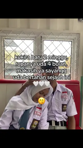 @Taufik 26🤍😻makasihh yaa sayang uda mau bertahan walaupun banya cobaan yang suda kita lewati janji tetap bersama terus oke….#1M #fyp #masukberandafyp 
