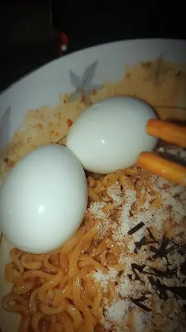 Egg😩#viral #fypシ゚viral #fypシ  #ramen #touch 