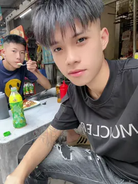 Trả em lại những nỗi bùn !!! #xuhuongtiktok #parati 