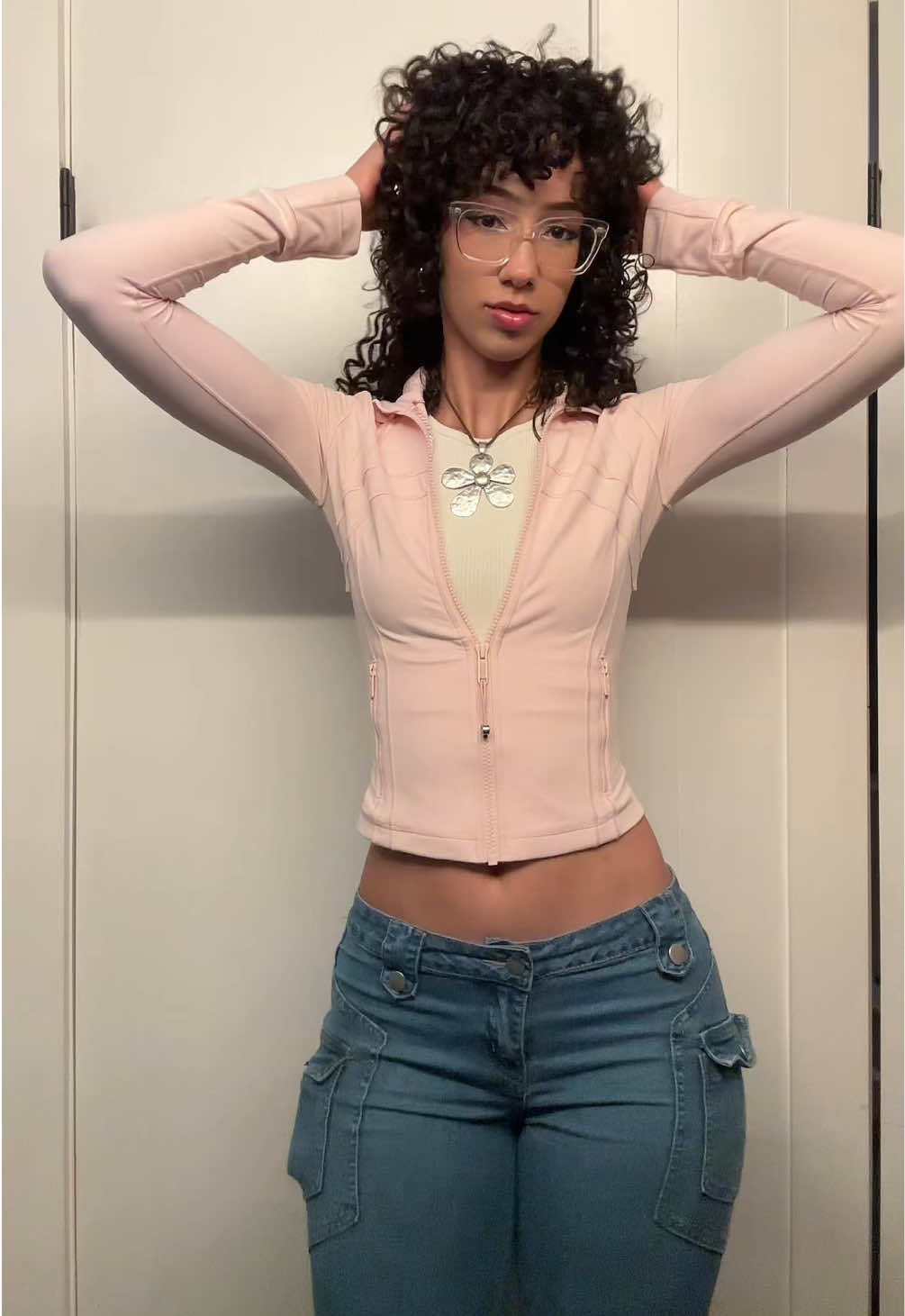 YouTube: LALAYRAVO @Ammi💕 