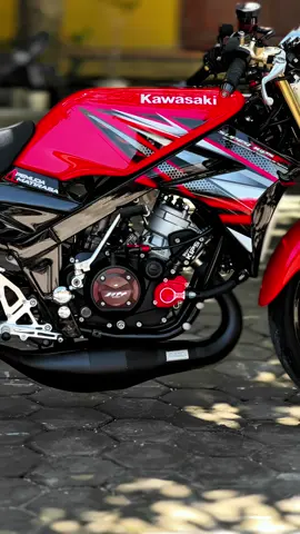 klimis style #kawasakininja #ninjass #twostroke #2stroke 