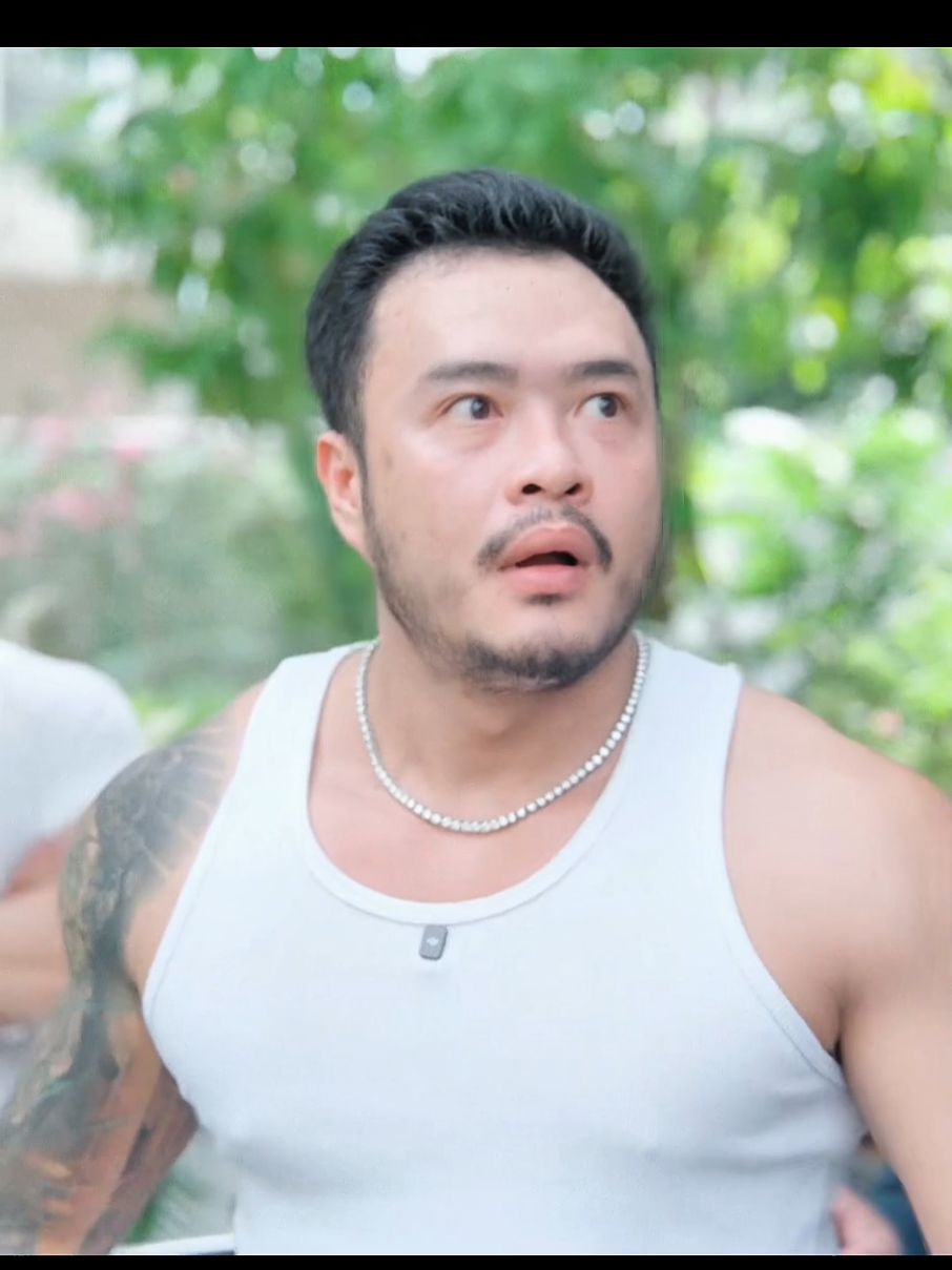 Cái gì kìa? #khuyenduong #chiphien #funny 