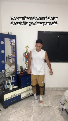 Creo que todavía no 🥲 #humor #tiktok #paratiiiiiiiiiiiiiiiiiiiiiiiiiiiiiii #viraltiktok #viralvideos #futbol⚽️ #foryoupage #lesion #tobillo 