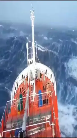 #🥹🚢🥹 সবাই আমাদের ⛵😥 জন্য ⛵🌊দোয়া করবেন 🥹🚢কারণ এই 🥹😭ঘুমন্ত সাগরে কখন জানি কার ⛵⛵মায়ের বুক খালি হয়ে🥹😥 যায় কেউ জানে⚓⛵ না🥹