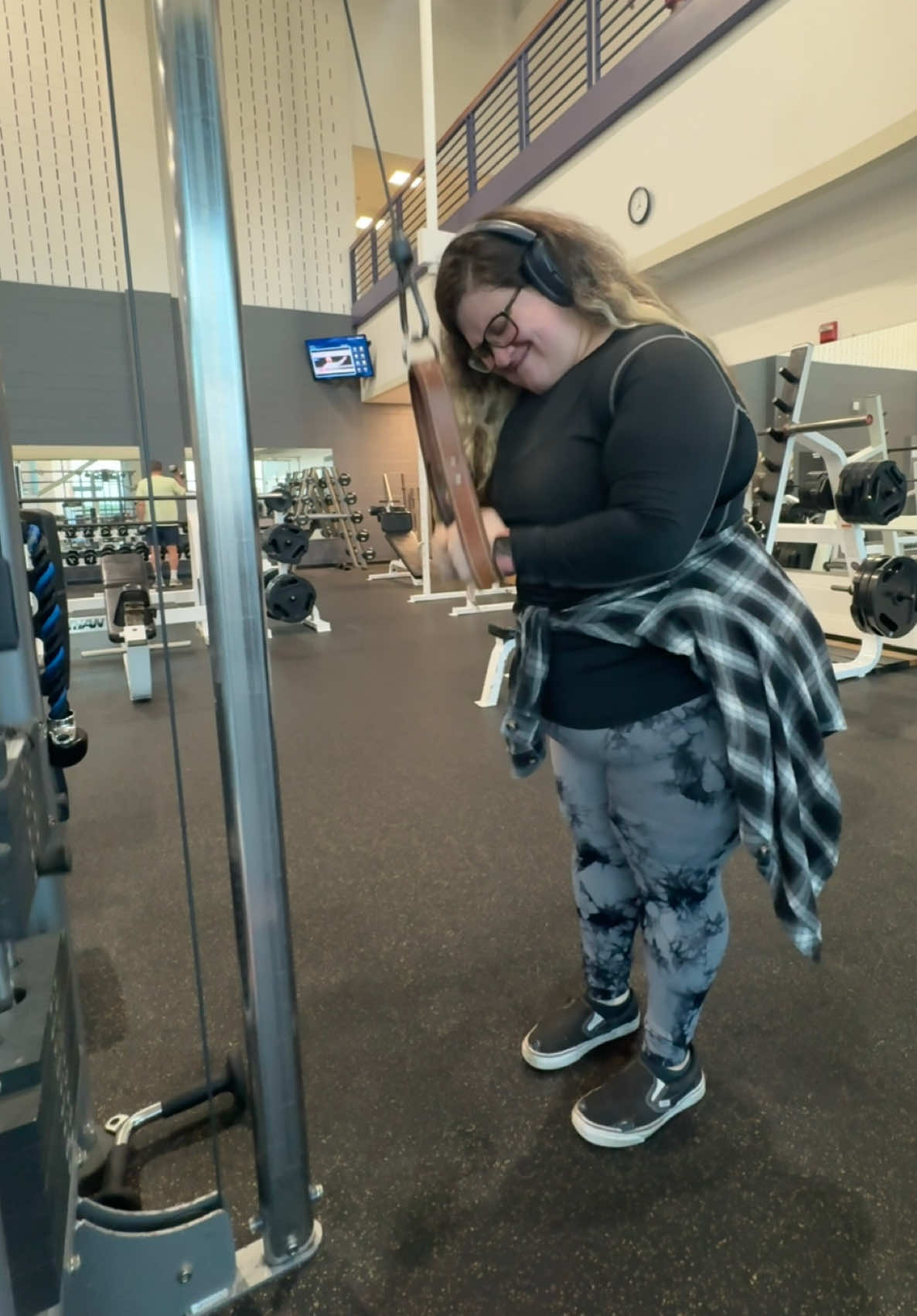 Putting in that tricep work let’s get It👏🏻🔥💪🏻 #gymmotivation #myjourney #hardworkpaysoff #reachingmygoals #tricepsworkout 
