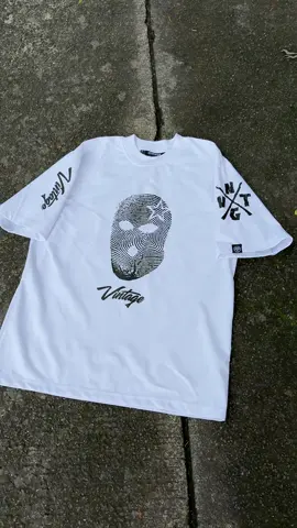 🧼 Easy to wash 🌤️ Light but not see-through 💯 Quality you can feel 🎯 Everyday shirt, everyday slay. #clothing #fyp 