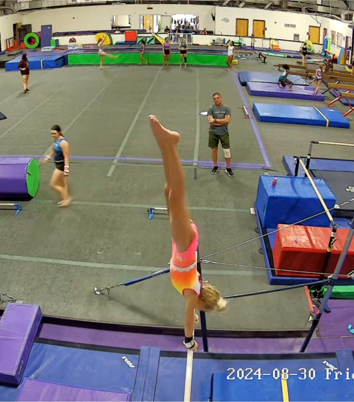 poor rory 😭💔 #gymnastics #gymnast #gymnasticsfails #fail #jet2holidays #bars 