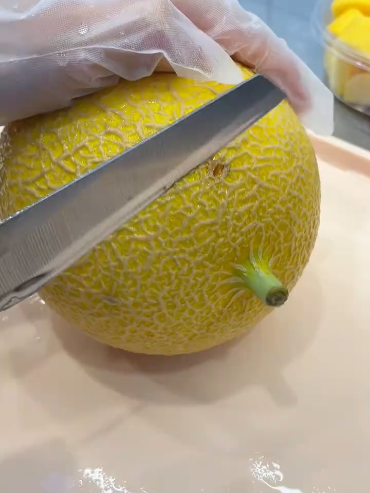 Satisfying Fruit Cutting 🍈 Melon ASMR ✂️ メロン カット #FruitASMR #メロン #フルーツカット #fyp #fruitcutting