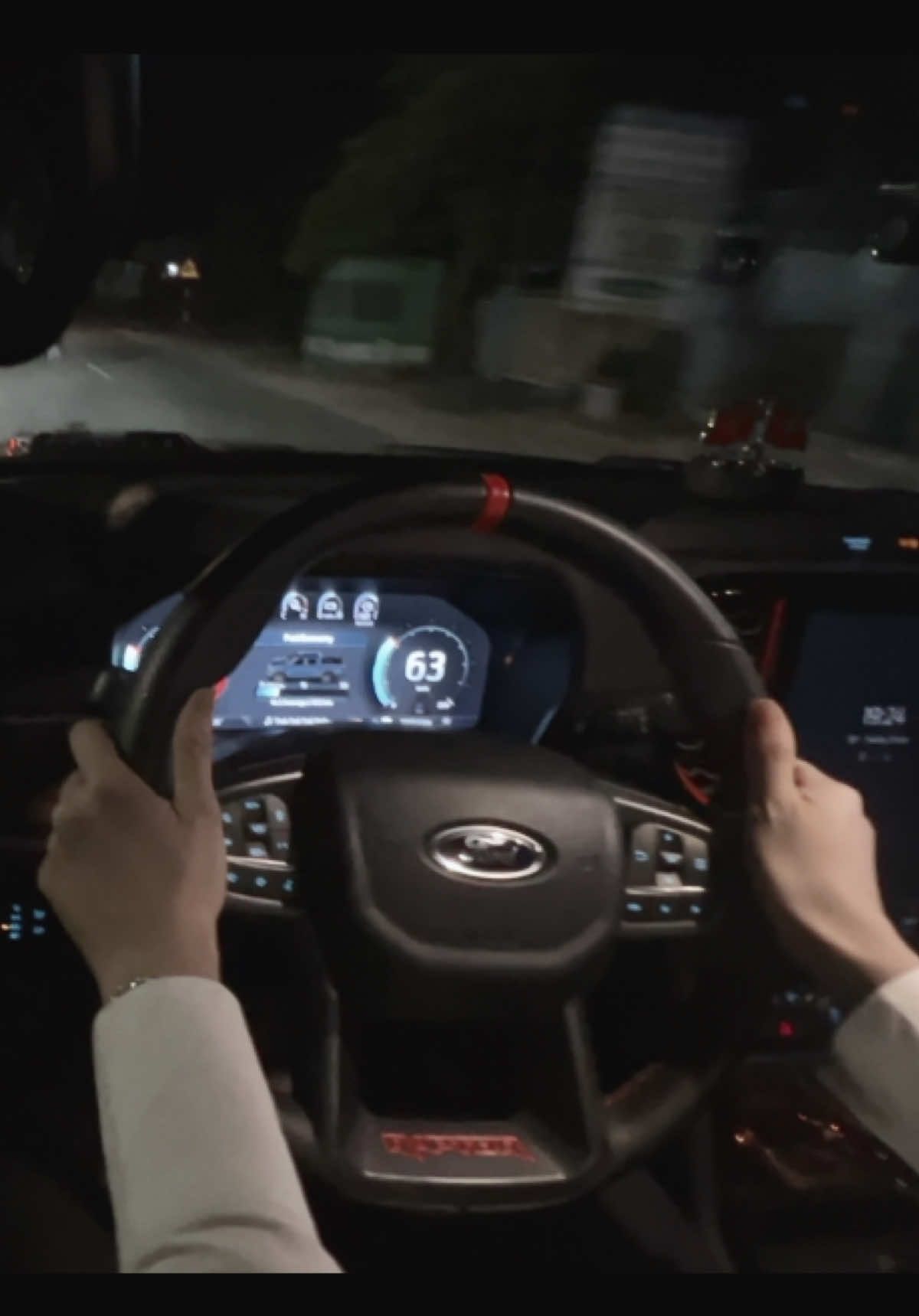Đăng clip mà quên cắt và cái kết là phải đăng lại🤣 🥹#mêxe #carr #raptor2024 #ford #giaitritiktok #behindthescenes #xuhuong #fypシ 